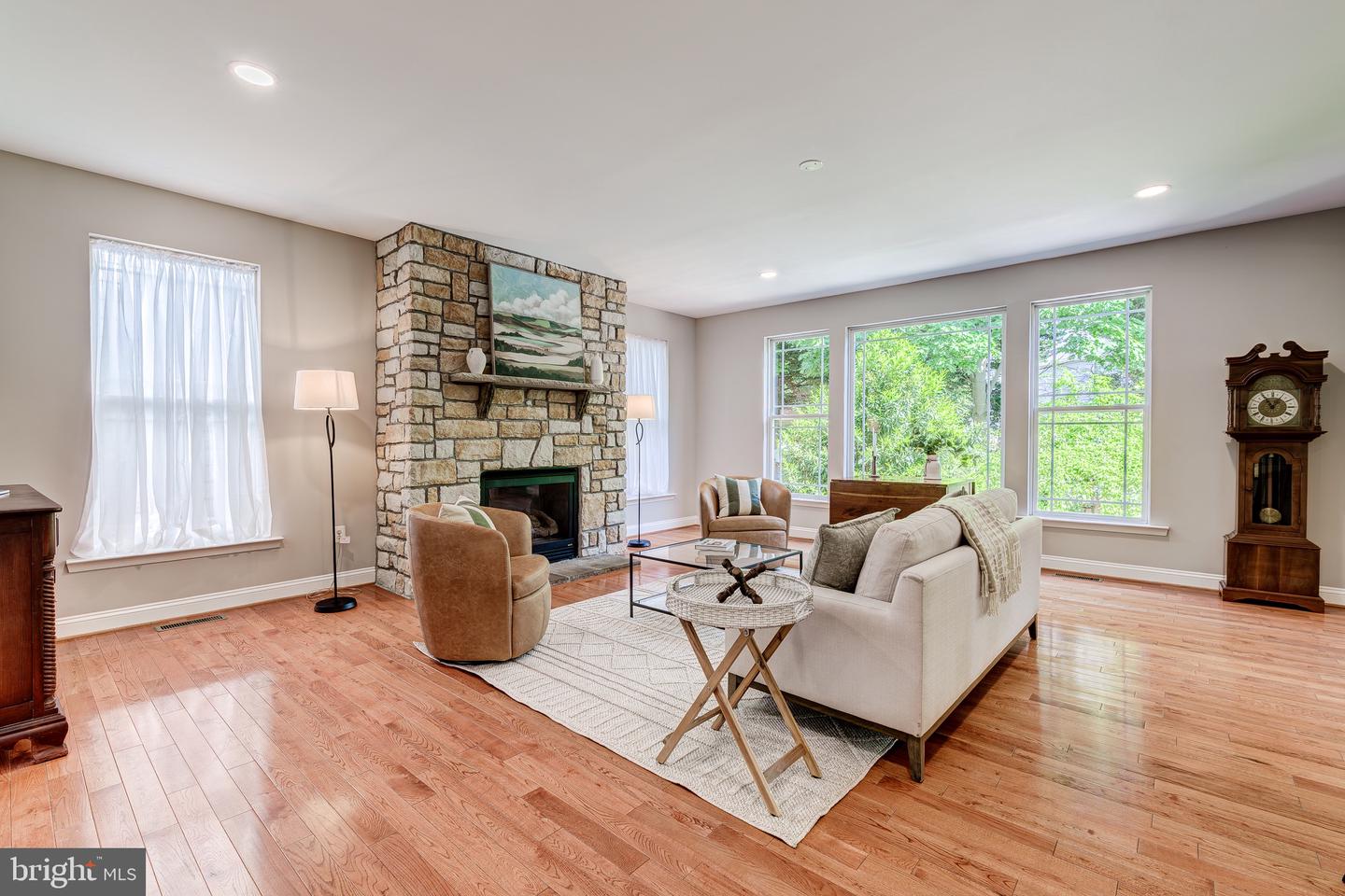 488 MARSHALL DR NE, LEESBURG, Virginia 20176, 5 Bedrooms Bedrooms, ,3 BathroomsBathrooms,Residential,For sale,488 MARSHALL DR NE,VALO2094934 MLS # VALO2094934