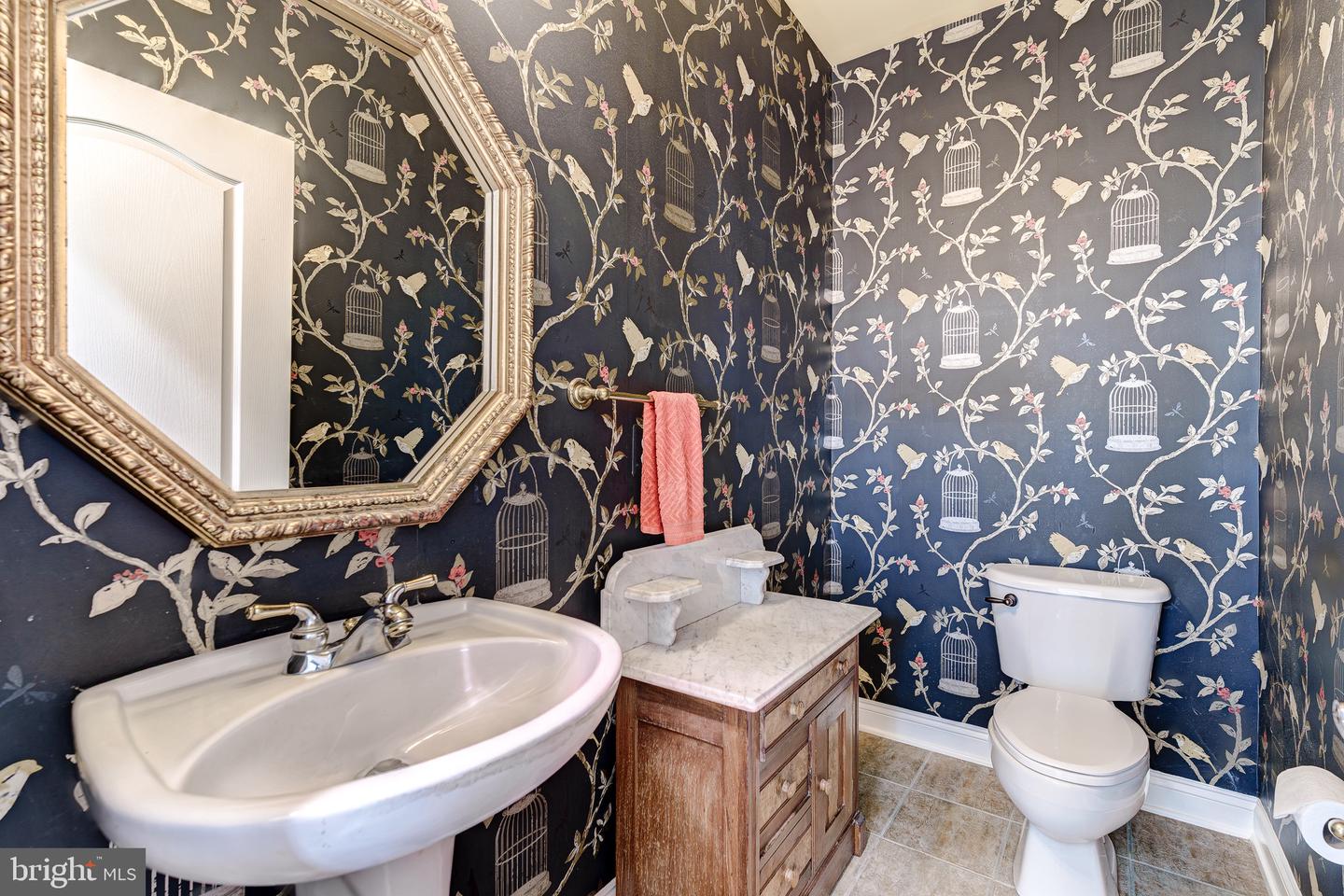 488 MARSHALL DR NE, LEESBURG, Virginia 20176, 5 Bedrooms Bedrooms, ,3 BathroomsBathrooms,Residential,For sale,488 MARSHALL DR NE,VALO2094934 MLS # VALO2094934