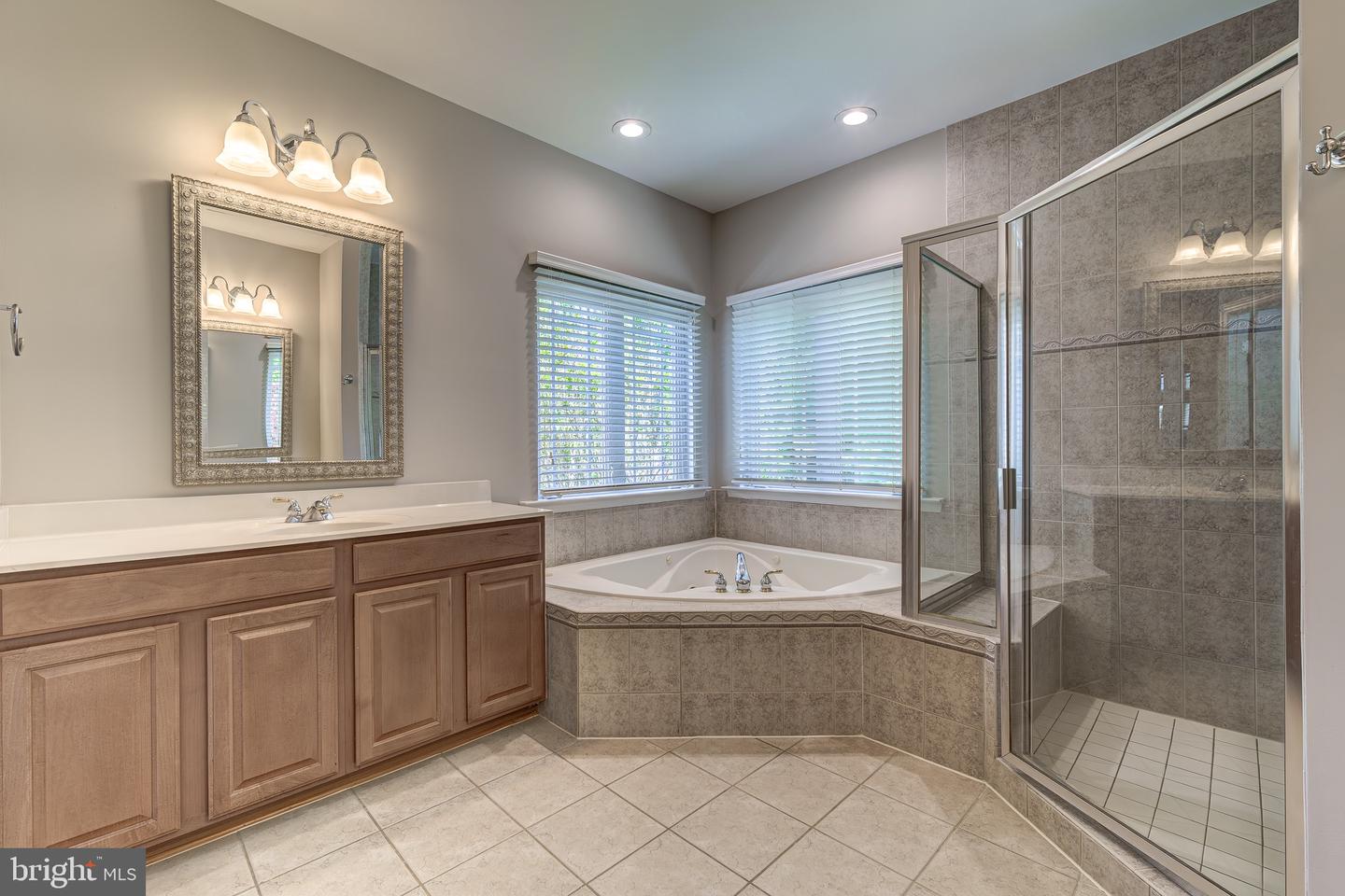 488 MARSHALL DR NE, LEESBURG, Virginia 20176, 5 Bedrooms Bedrooms, ,3 BathroomsBathrooms,Residential,For sale,488 MARSHALL DR NE,VALO2094934 MLS # VALO2094934