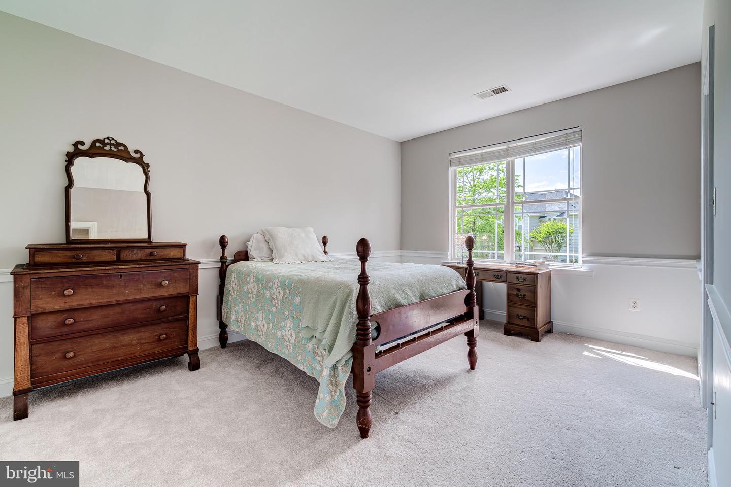 488 MARSHALL DR NE, LEESBURG, Virginia 20176, 5 Bedrooms Bedrooms, ,3 BathroomsBathrooms,Residential,For sale,488 MARSHALL DR NE,VALO2094934 MLS # VALO2094934