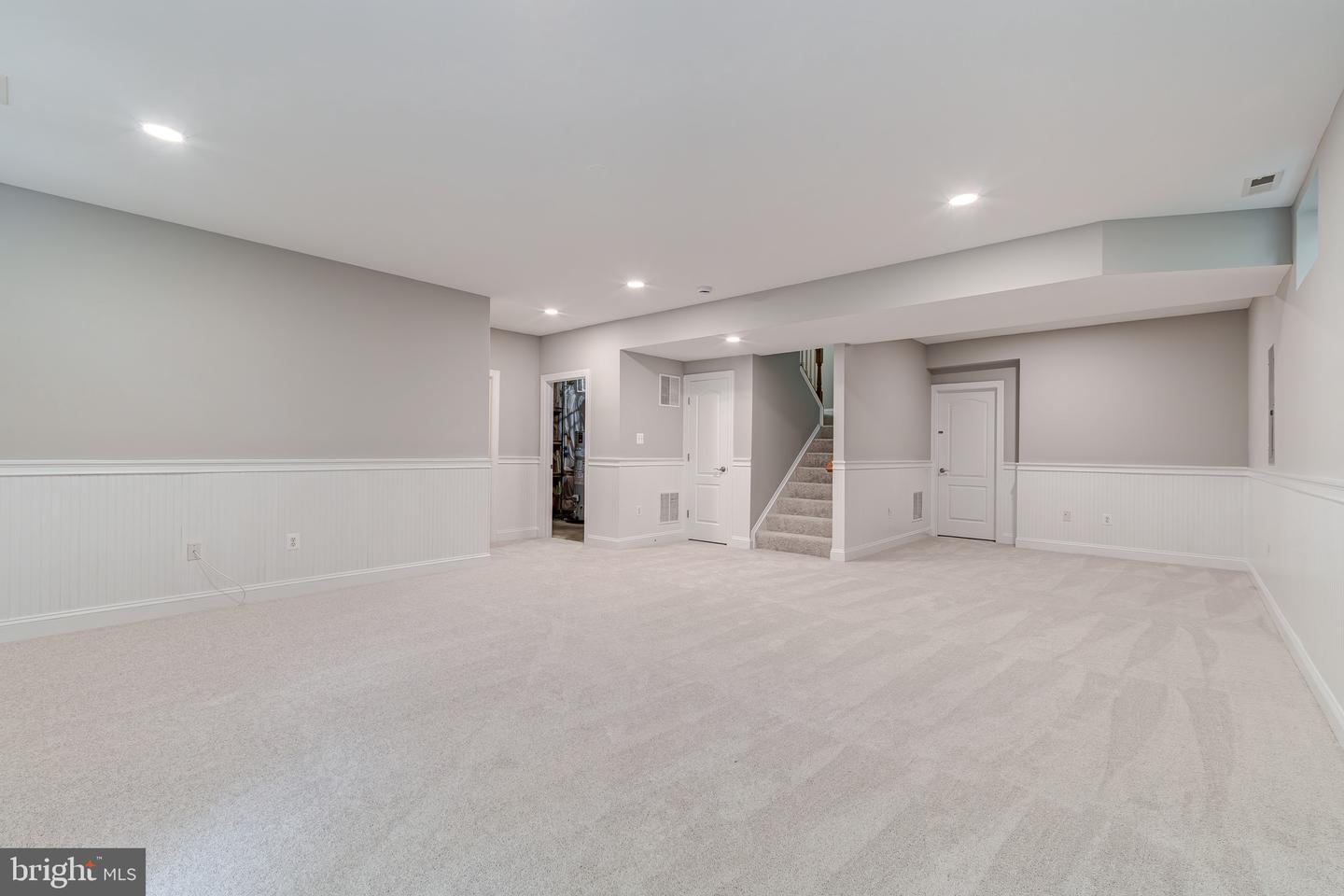 488 MARSHALL DR NE, LEESBURG, Virginia 20176, 5 Bedrooms Bedrooms, ,3 BathroomsBathrooms,Residential,For sale,488 MARSHALL DR NE,VALO2094934 MLS # VALO2094934