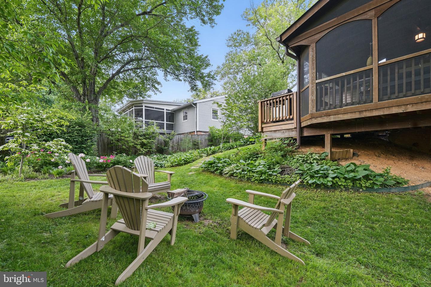9237 KRISTIN LN, FAIRFAX, Virginia 22032, 4 Bedrooms Bedrooms, ,2 BathroomsBathrooms,Residential,For sale,9237 KRISTIN LN,VAFX2237088 MLS # VAFX2237088