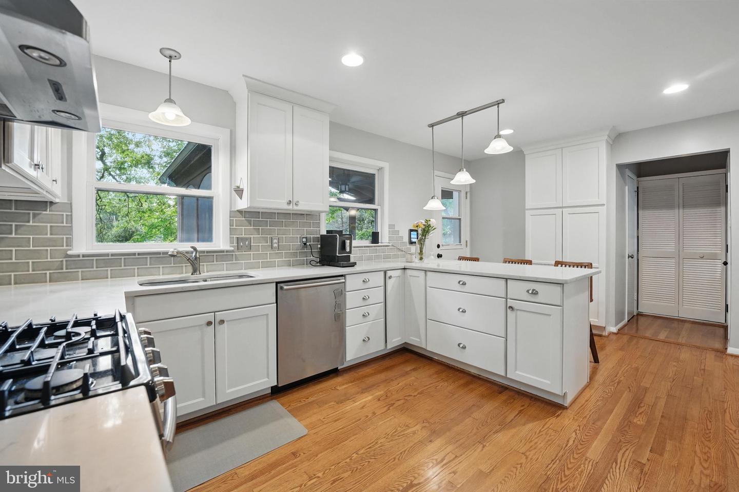 9237 KRISTIN LN, FAIRFAX, Virginia 22032, 4 Bedrooms Bedrooms, ,2 BathroomsBathrooms,Residential,For sale,9237 KRISTIN LN,VAFX2237088 MLS # VAFX2237088
