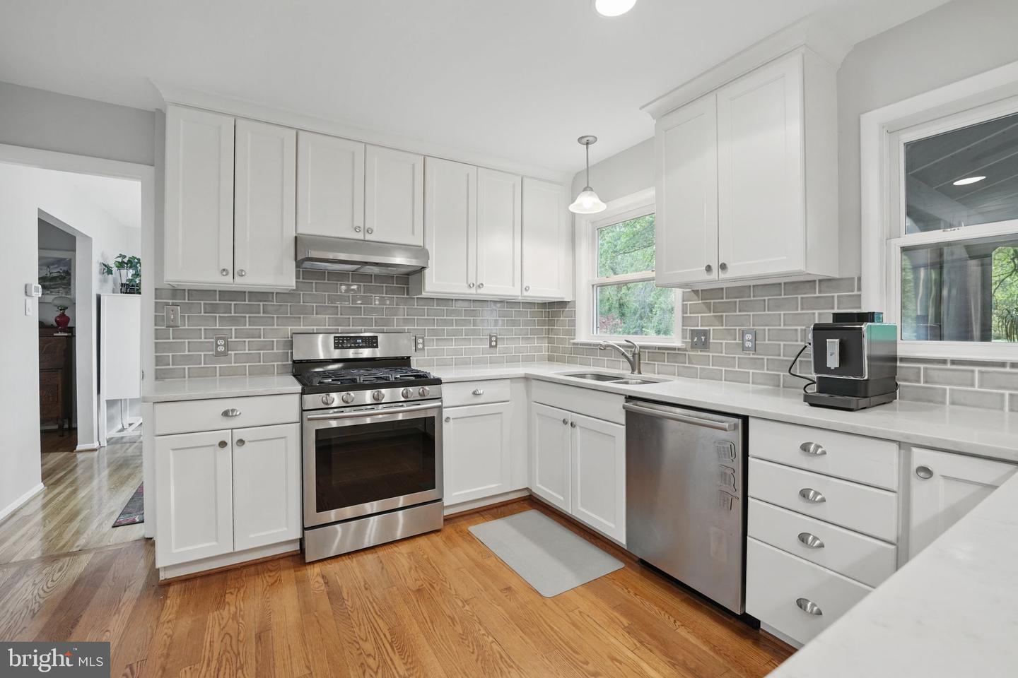 9237 KRISTIN LN, FAIRFAX, Virginia 22032, 4 Bedrooms Bedrooms, ,2 BathroomsBathrooms,Residential,For sale,9237 KRISTIN LN,VAFX2237088 MLS # VAFX2237088