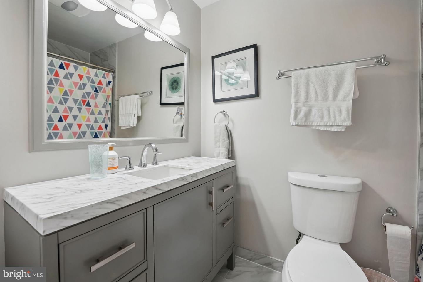 9237 KRISTIN LN, FAIRFAX, Virginia 22032, 4 Bedrooms Bedrooms, ,2 BathroomsBathrooms,Residential,For sale,9237 KRISTIN LN,VAFX2237088 MLS # VAFX2237088