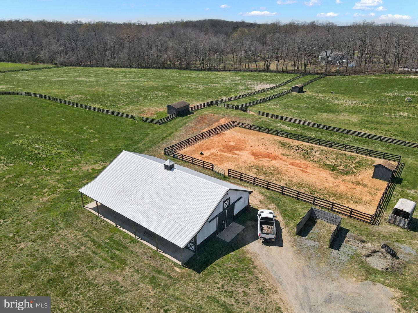 10150 HEDRICK FARM LN, MIDLAND, Virginia 22728, 7 Bedrooms Bedrooms, ,6 BathroomsBathrooms,Residential,For sale,10150 HEDRICK FARM LN,VAFQ2016418 MLS # VAFQ2016418