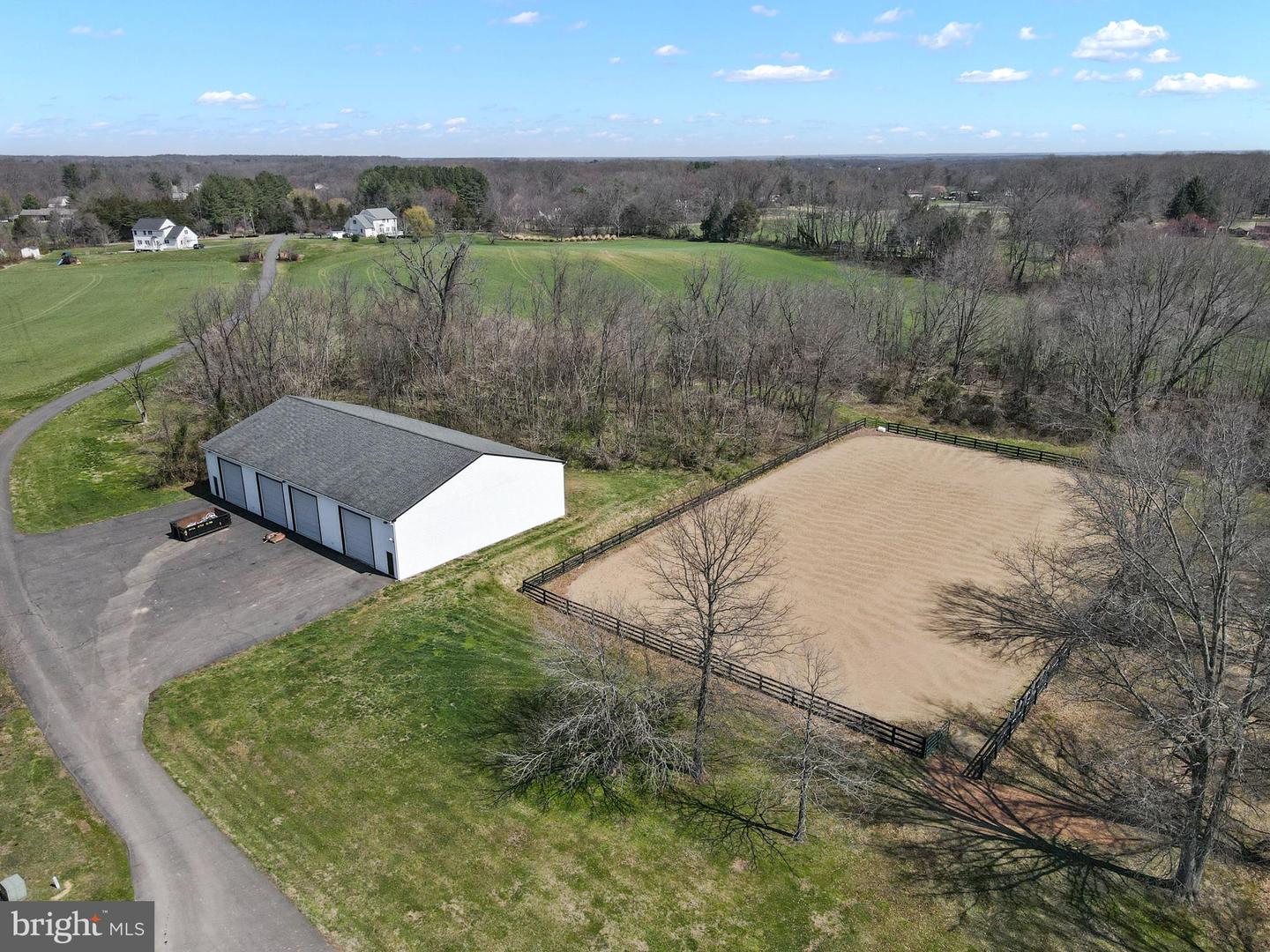 10150 HEDRICK FARM LN, MIDLAND, Virginia 22728, 7 Bedrooms Bedrooms, ,6 BathroomsBathrooms,Residential,For sale,10150 HEDRICK FARM LN,VAFQ2016418 MLS # VAFQ2016418