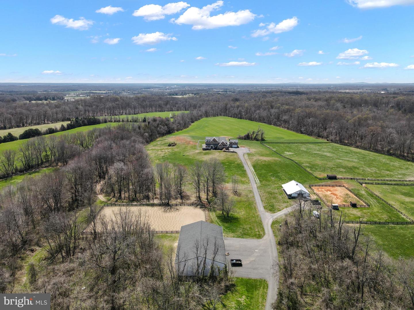 10150 HEDRICK FARM LN, MIDLAND, Virginia 22728, 7 Bedrooms Bedrooms, ,6 BathroomsBathrooms,Residential,For sale,10150 HEDRICK FARM LN,VAFQ2016418 MLS # VAFQ2016418