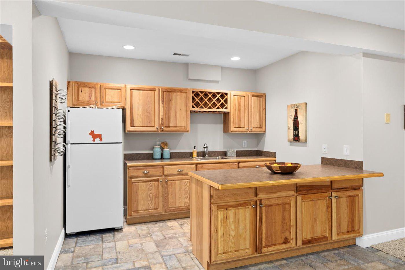 10150 HEDRICK FARM LN, MIDLAND, Virginia 22728, 7 Bedrooms Bedrooms, ,6 BathroomsBathrooms,Residential,For sale,10150 HEDRICK FARM LN,VAFQ2016418 MLS # VAFQ2016418