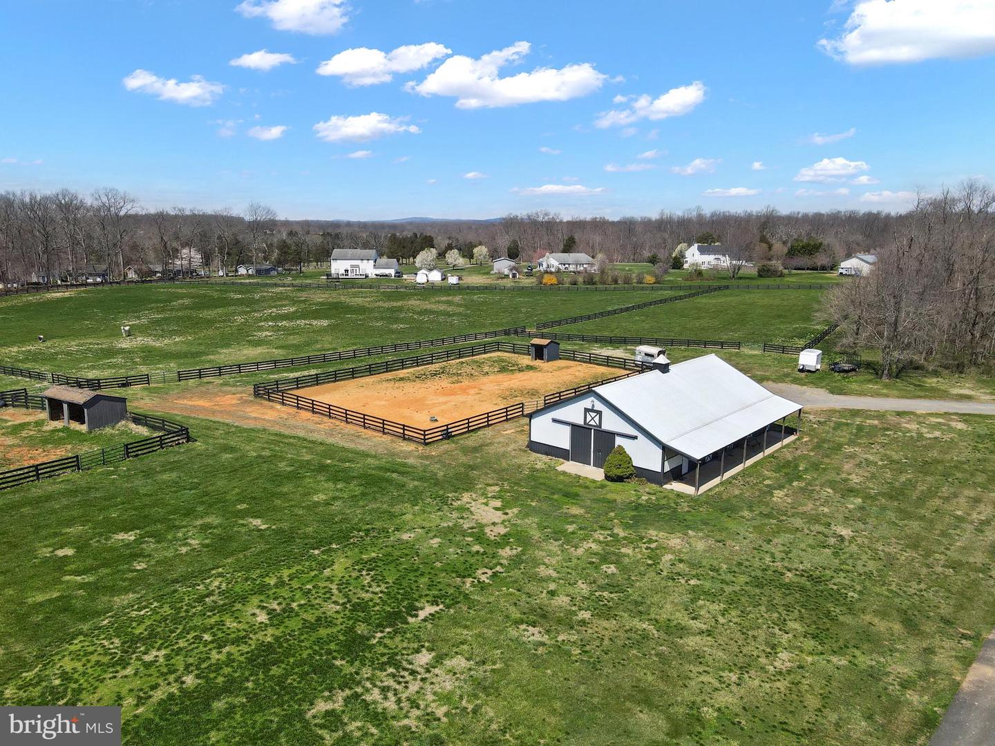 10150 HEDRICK FARM LN, MIDLAND, Virginia 22728, 7 Bedrooms Bedrooms, ,6 BathroomsBathrooms,Residential,For sale,10150 HEDRICK FARM LN,VAFQ2016418 MLS # VAFQ2016418