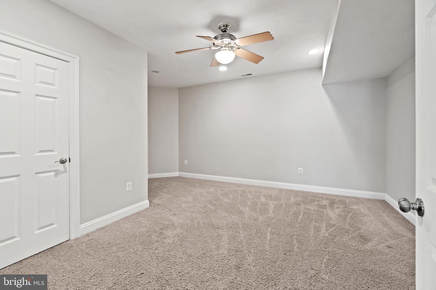 10150 HEDRICK FARM LN, MIDLAND, Virginia 22728, 7 Bedrooms Bedrooms, ,6 BathroomsBathrooms,Residential,For sale,10150 HEDRICK FARM LN,VAFQ2016418 MLS # VAFQ2016418