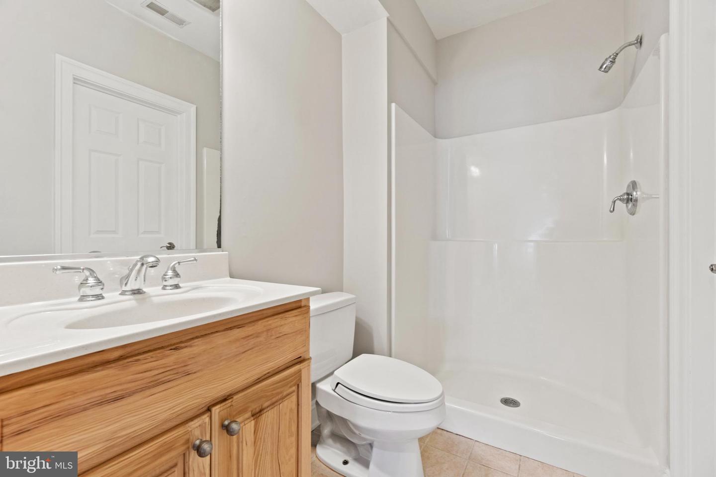 10150 HEDRICK FARM LN, MIDLAND, Virginia 22728, 7 Bedrooms Bedrooms, ,6 BathroomsBathrooms,Residential,For sale,10150 HEDRICK FARM LN,VAFQ2016418 MLS # VAFQ2016418