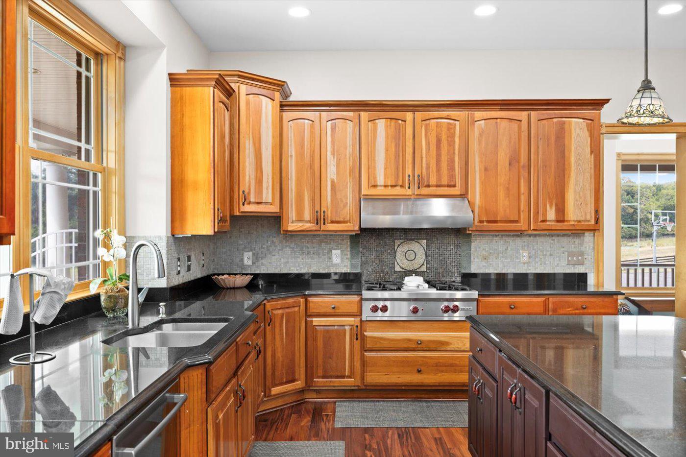 10150 HEDRICK FARM LN, MIDLAND, Virginia 22728, 7 Bedrooms Bedrooms, ,6 BathroomsBathrooms,Residential,For sale,10150 HEDRICK FARM LN,VAFQ2016418 MLS # VAFQ2016418
