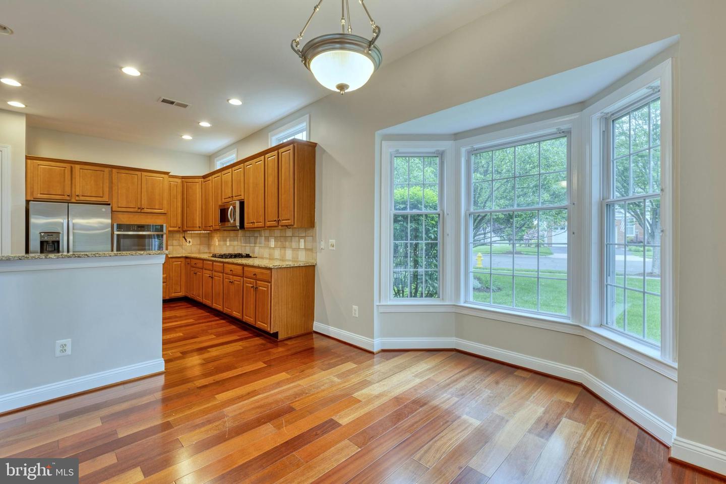 15201 WEISKOPF CT, HAYMARKET, Virginia 20169, 4 Bedrooms Bedrooms, ,3 BathroomsBathrooms,Residential,For sale,15201 WEISKOPF CT,VAPW2093502 MLS # VAPW2093502