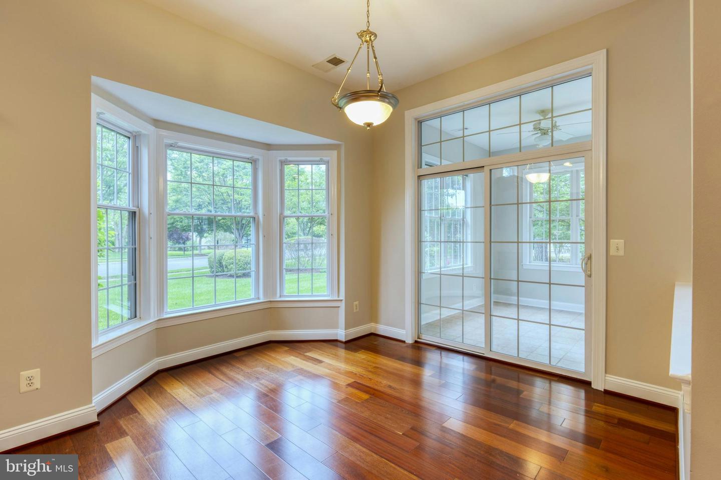 15201 WEISKOPF CT, HAYMARKET, Virginia 20169, 4 Bedrooms Bedrooms, ,3 BathroomsBathrooms,Residential,For sale,15201 WEISKOPF CT,VAPW2093502 MLS # VAPW2093502
