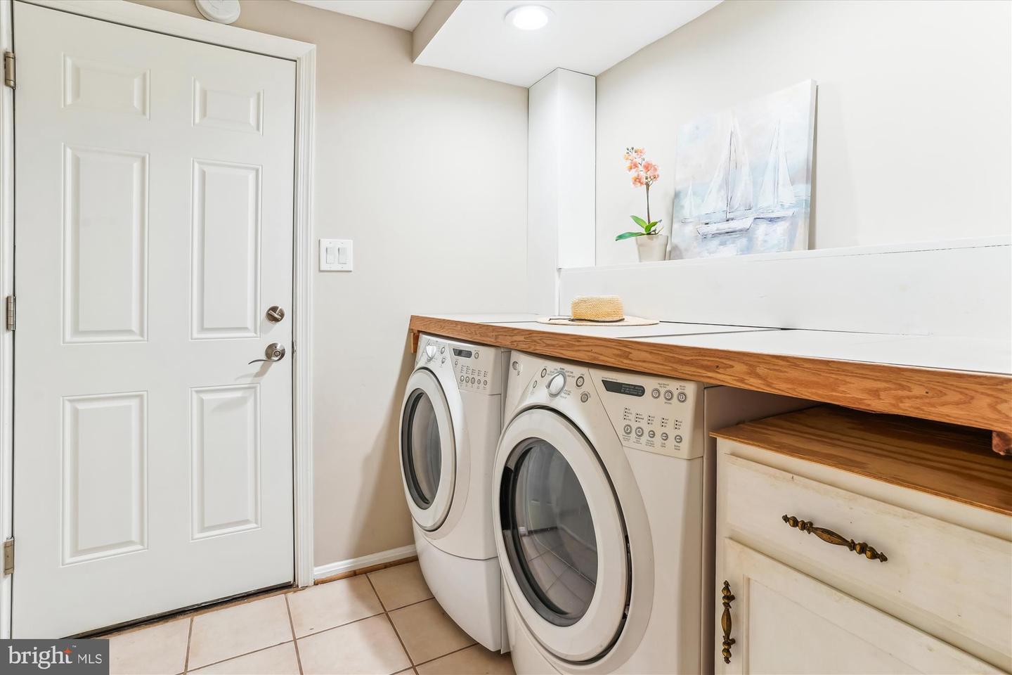 14520 IDLEBROOK CT, MANASSAS, Virginia 20112, 3 Bedrooms Bedrooms, ,3 BathroomsBathrooms,Residential,For sale,14520 IDLEBROOK CT,VAPW2093550 MLS # VAPW2093550