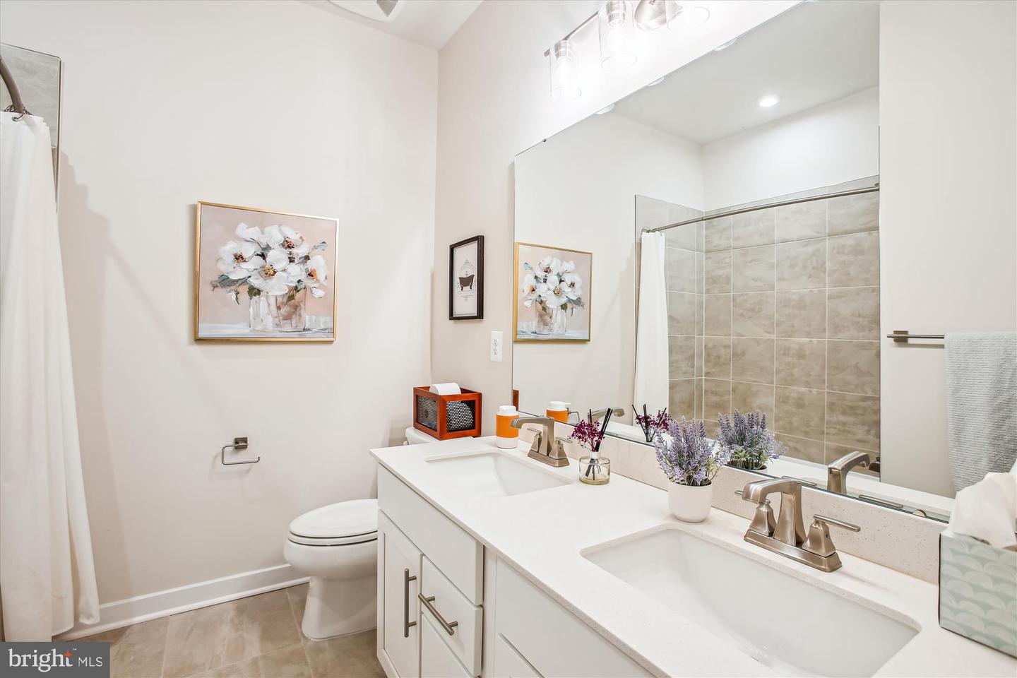 17438 SOUTHERN SHORES DR, DUMFRIES, Virginia 22026, 3 Bedrooms Bedrooms, ,2 BathroomsBathrooms,Residential,For sale,17438 SOUTHERN SHORES DR,VAPW2093554 MLS # VAPW2093554