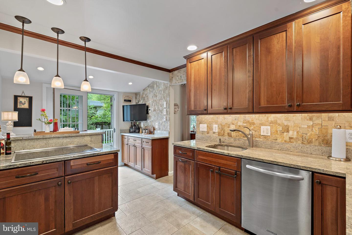 8400 CHERRY VALLEY LN, ALEXANDRIA, Virginia 22309, 5 Bedrooms Bedrooms, ,3 BathroomsBathrooms,Residential,For sale,8400 CHERRY VALLEY LN,VAFX2238156 MLS # VAFX2238156