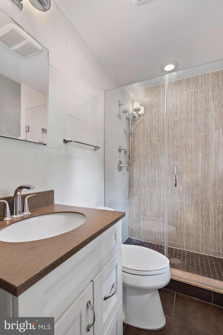 8400 CHERRY VALLEY LN, ALEXANDRIA, Virginia 22309, 5 Bedrooms Bedrooms, ,3 BathroomsBathrooms,Residential,For sale,8400 CHERRY VALLEY LN,VAFX2238156 MLS # VAFX2238156