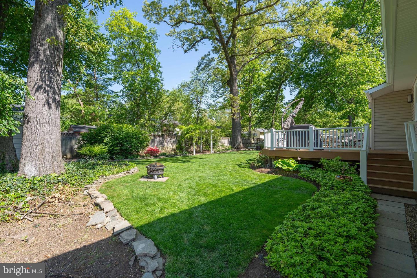 8400 CHERRY VALLEY LN, ALEXANDRIA, Virginia 22309, 5 Bedrooms Bedrooms, ,3 BathroomsBathrooms,Residential,For sale,8400 CHERRY VALLEY LN,VAFX2238156 MLS # VAFX2238156