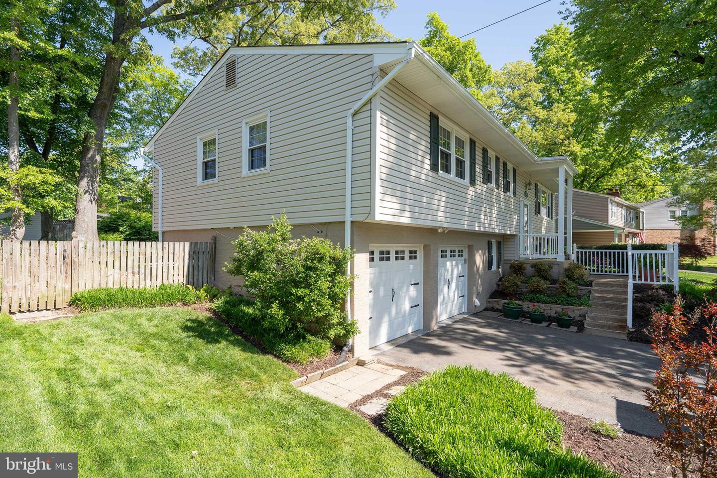 8400 CHERRY VALLEY LN, ALEXANDRIA, Virginia 22309, 5 Bedrooms Bedrooms, ,3 BathroomsBathrooms,Residential,For sale,8400 CHERRY VALLEY LN,VAFX2238156 MLS # VAFX2238156