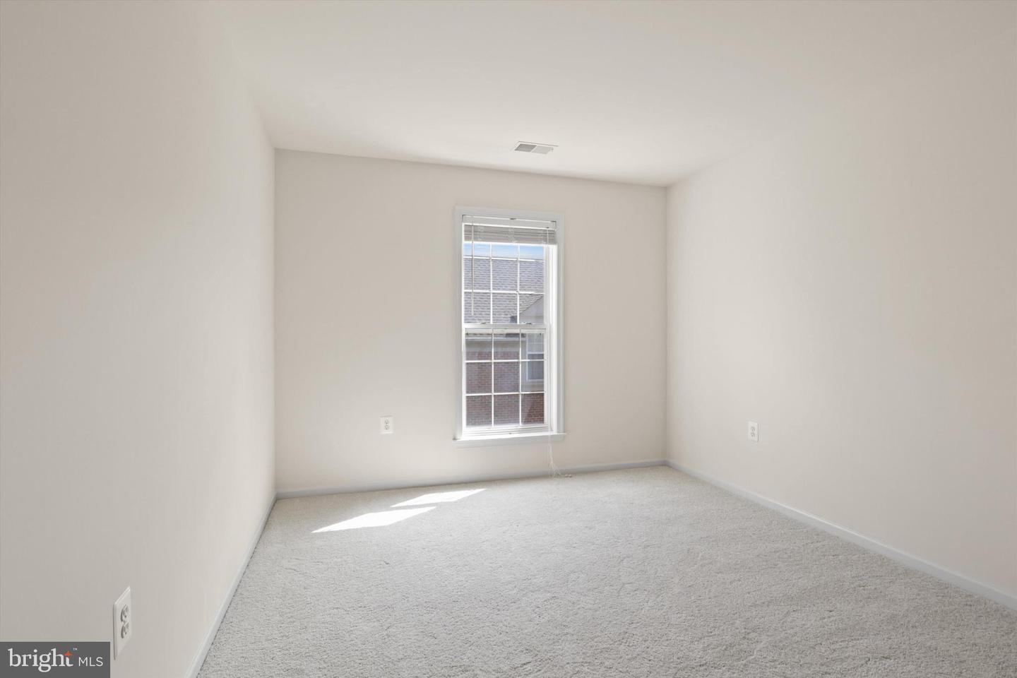 43434 WILD DUNES SQ, LEESBURG, Virginia 20176, 3 Bedrooms Bedrooms, ,4 BathroomsBathrooms,Residential,For sale,43434 WILD DUNES SQ,VALO2095428 MLS # VALO2095428