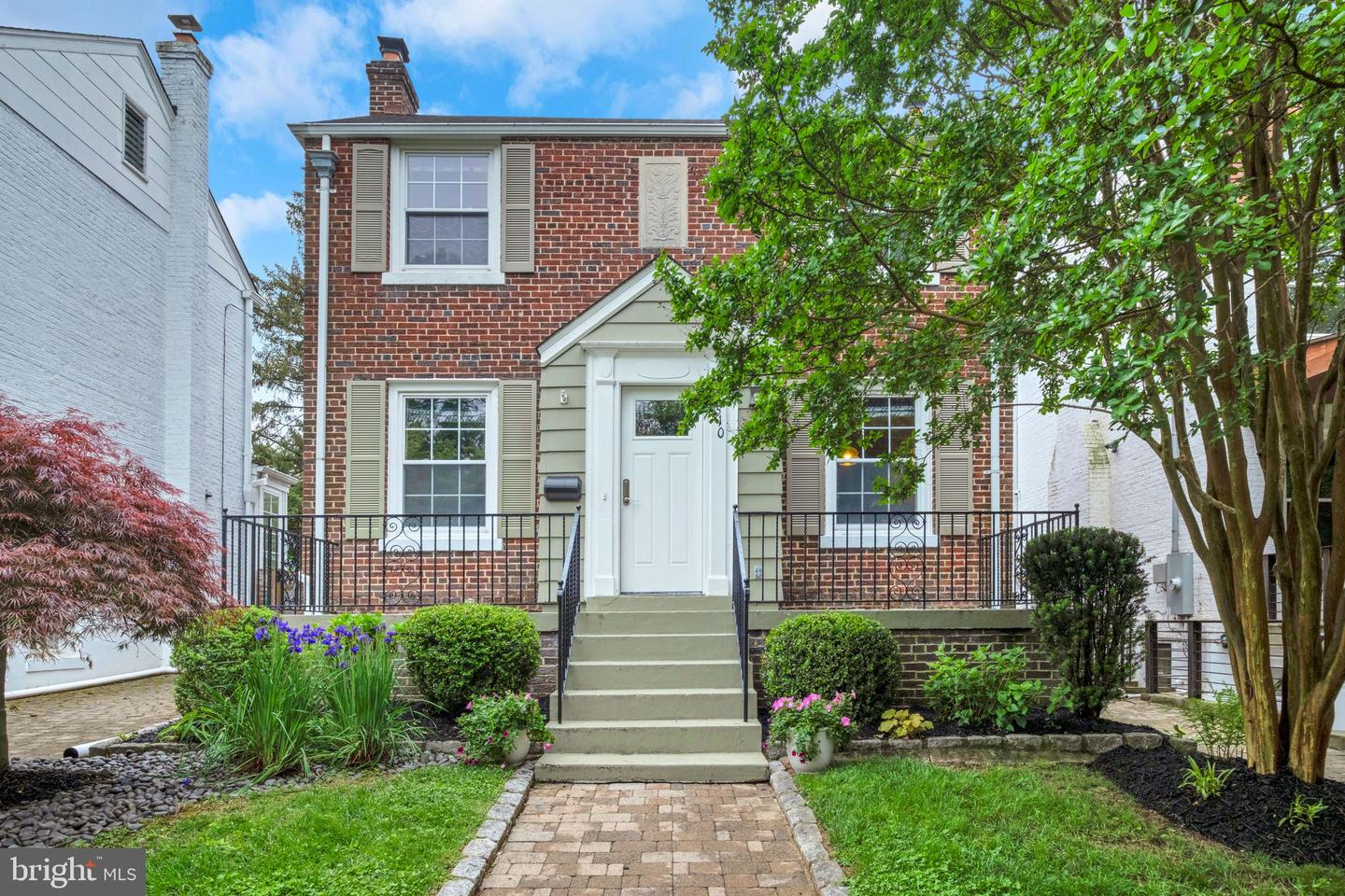 4510 HARRISON ST NW, WASHINGTON, District Of Columbia 20015, 3 Bedrooms Bedrooms, ,2 BathroomsBathrooms,Residential,For sale,4510 HARRISON ST NW,DCDC2198788 MLS # DCDC2198788