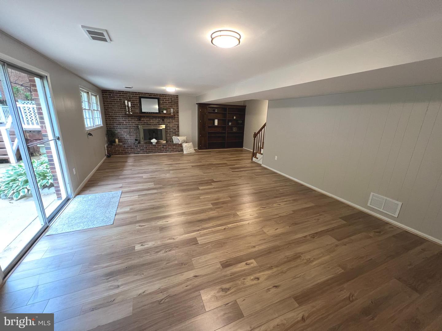 6530 LOVINGSTON CIR, SPRINGFIELD, Virginia 22150, 4 Bedrooms Bedrooms, ,2 BathroomsBathrooms,Residential,For sale,6530 LOVINGSTON CIR,VAFX2238398 MLS # VAFX2238398