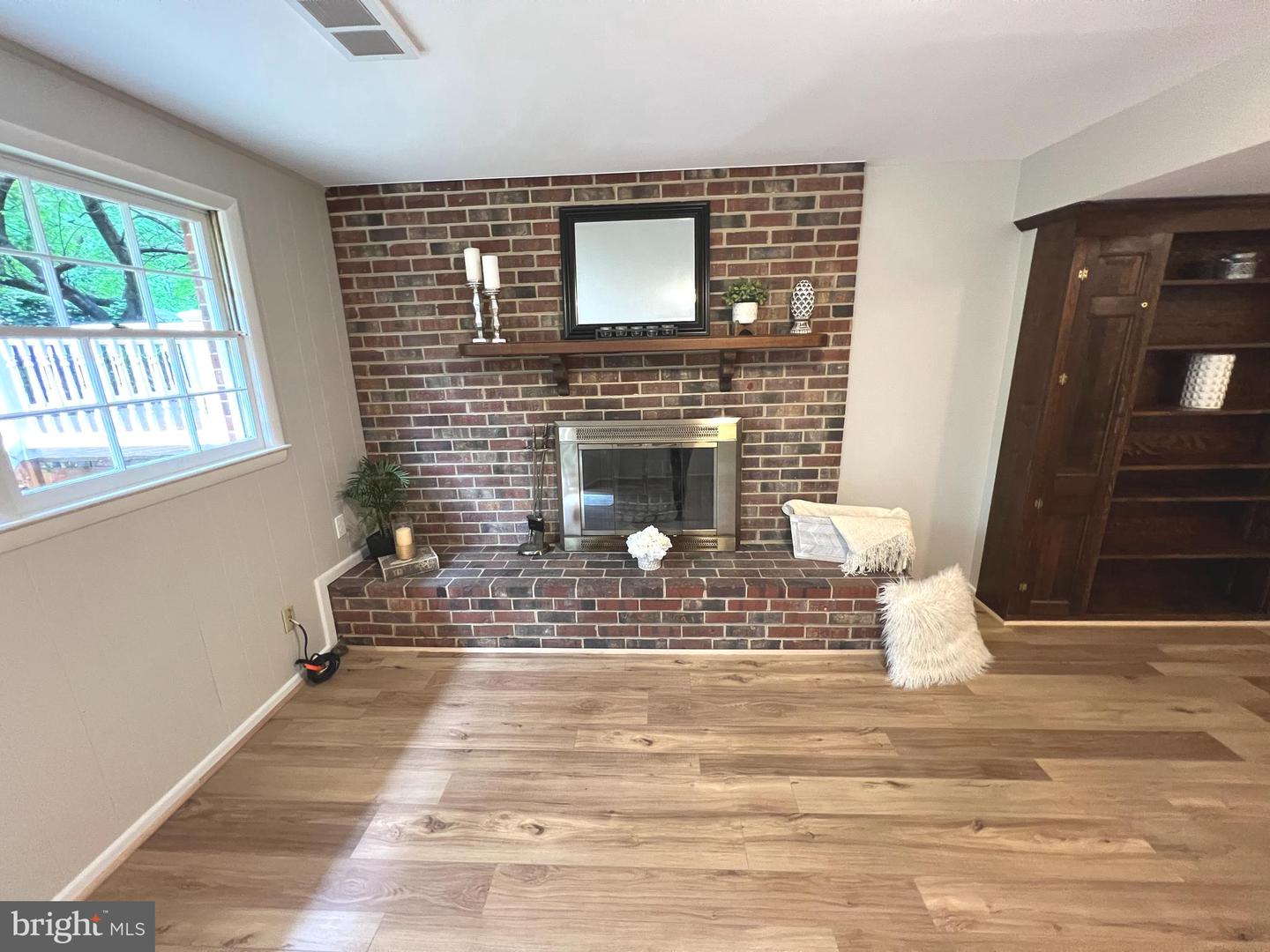 6530 LOVINGSTON CIR, SPRINGFIELD, Virginia 22150, 4 Bedrooms Bedrooms, ,2 BathroomsBathrooms,Residential,For sale,6530 LOVINGSTON CIR,VAFX2238398 MLS # VAFX2238398