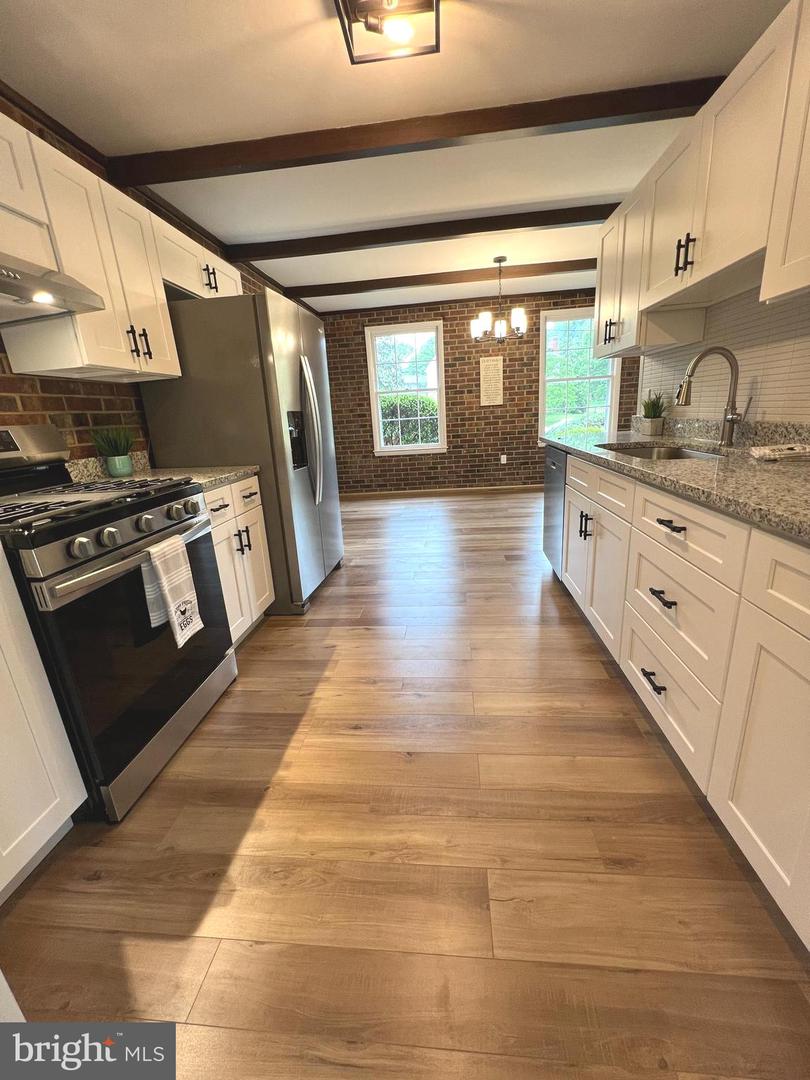 6530 LOVINGSTON CIR, SPRINGFIELD, Virginia 22150, 4 Bedrooms Bedrooms, ,2 BathroomsBathrooms,Residential,For sale,6530 LOVINGSTON CIR,VAFX2238398 MLS # VAFX2238398