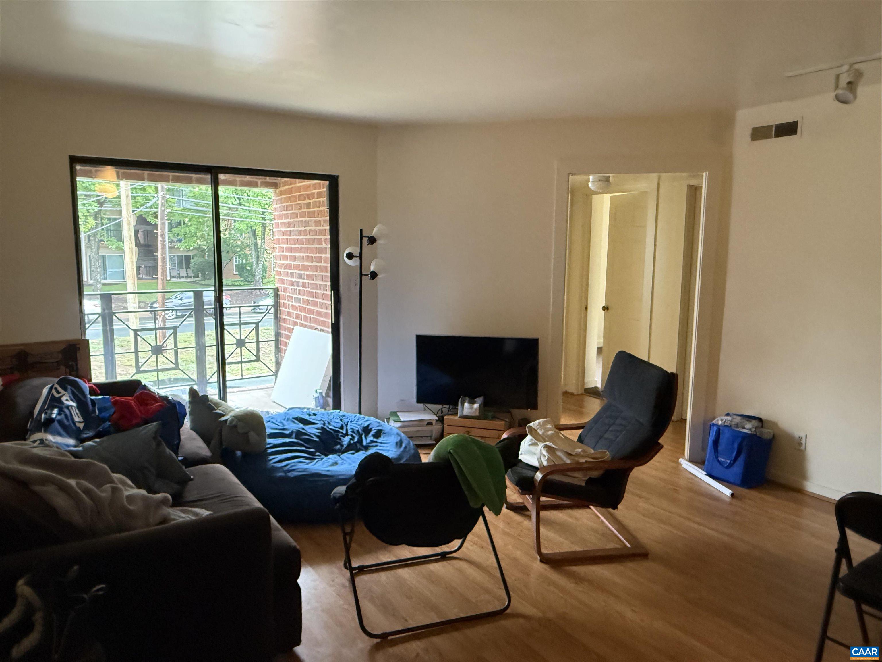 2018 JEFFERSON PARK AVE, CHARLOTTESVILLE, Virginia 22903, ,Residential,2018 JEFFERSON PARK AVE,664530 MLS # 664530