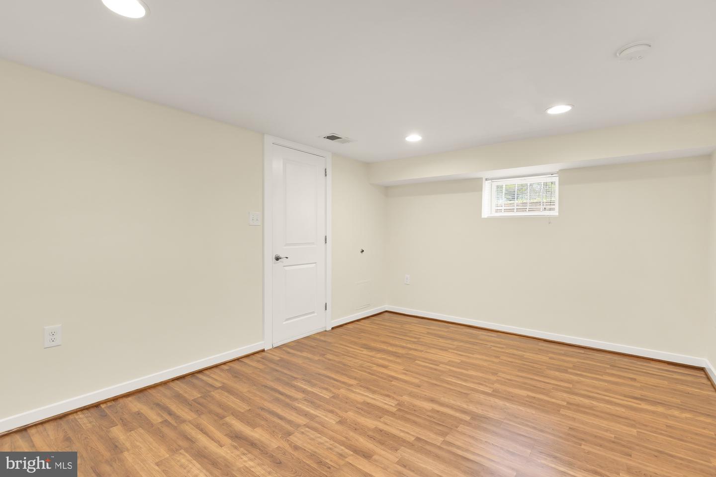1213 WEST VIRGINIA AVE NE, WASHINGTON, District Of Columbia 20002, 6 Bedrooms Bedrooms, ,3 BathroomsBathrooms,Residential,For sale,1213 WEST VIRGINIA AVE NE,DCDC2199342 MLS # DCDC2199342