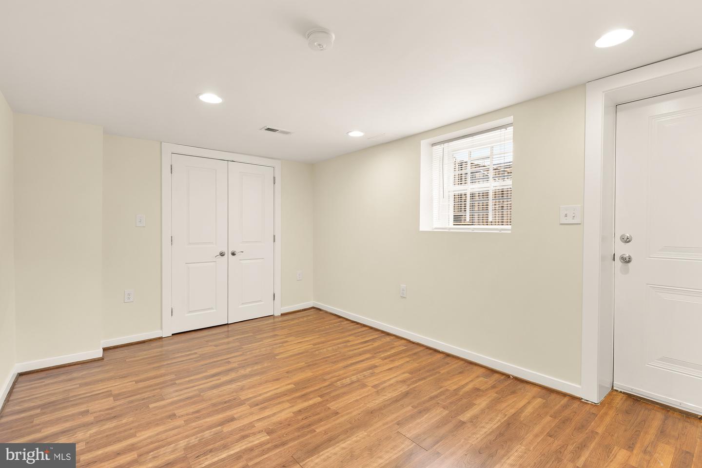 1213 WEST VIRGINIA AVE NE, WASHINGTON, District Of Columbia 20002, 6 Bedrooms Bedrooms, ,3 BathroomsBathrooms,Residential,For sale,1213 WEST VIRGINIA AVE NE,DCDC2199342 MLS # DCDC2199342
