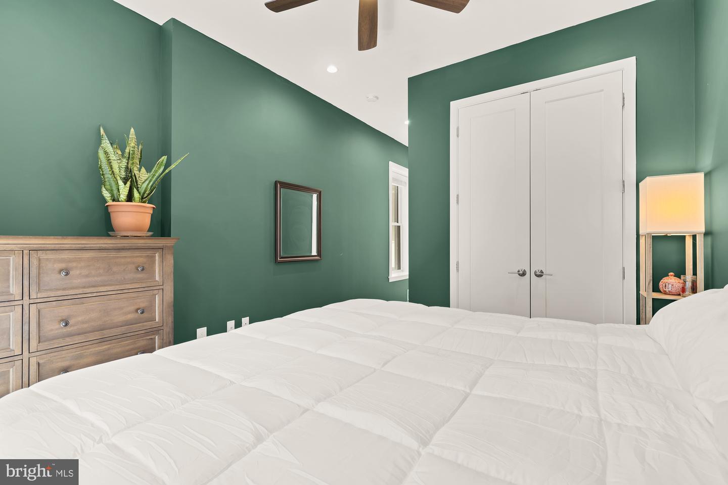 41 Q ST NE #100, WASHINGTON, District Of Columbia 20002, 3 Bedrooms Bedrooms, ,3 BathroomsBathrooms,Residential,For sale,41 Q ST NE #100,DCDC2199372 MLS # DCDC2199372
