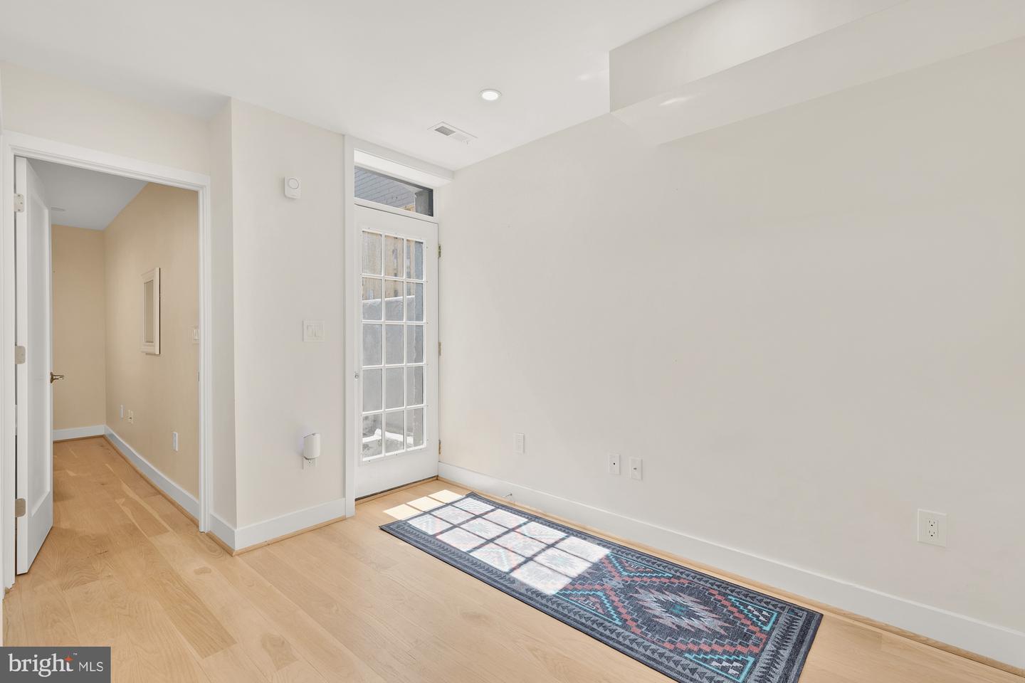 41 Q ST NE #100, WASHINGTON, District Of Columbia 20002, 3 Bedrooms Bedrooms, ,3 BathroomsBathrooms,Residential,For sale,41 Q ST NE #100,DCDC2199372 MLS # DCDC2199372