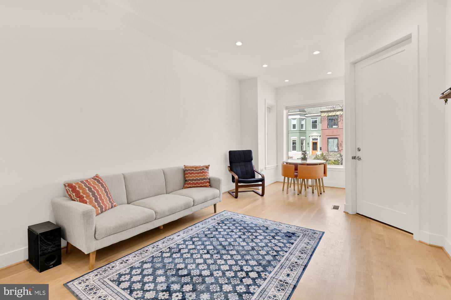 41 Q ST NE #100, WASHINGTON, District Of Columbia 20002, 3 Bedrooms Bedrooms, ,3 BathroomsBathrooms,Residential,For sale,41 Q ST NE #100,DCDC2199372 MLS # DCDC2199372