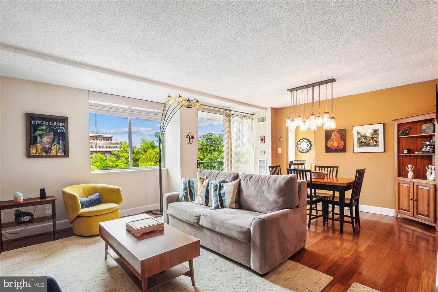 501 SLATERS LN #316, ALEXANDRIA, Virginia 22314, 1 Bedroom Bedrooms, ,1 BathroomBathrooms,Residential,For sale,501 SLATERS LN #316,VAAX2045176 MLS # VAAX2045176