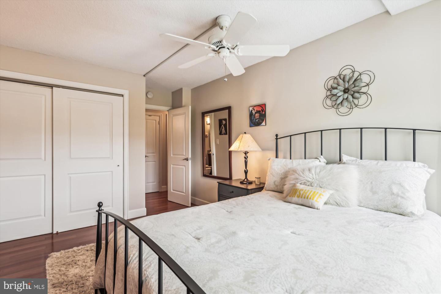 501 SLATERS LN #316, ALEXANDRIA, Virginia 22314, 1 Bedroom Bedrooms, ,1 BathroomBathrooms,Residential,For sale,501 SLATERS LN #316,VAAX2045176 MLS # VAAX2045176