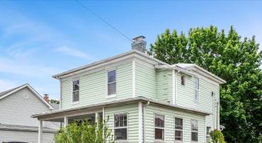 19 W JACKSON ST, FRONT ROYAL, Virginia 22630, 3 Bedrooms Bedrooms, ,1 BathroomBathrooms,Residential,For sale,19 W JACKSON ST,VAWR2011116 MLS # VAWR2011116