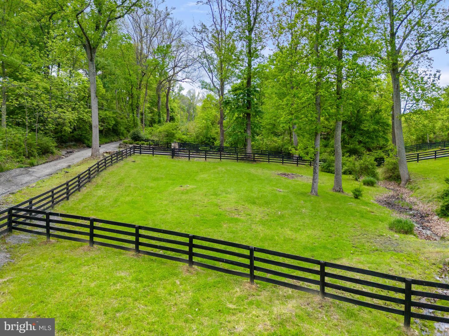 23103 KIRK BRANCH RD, MIDDLEBURG, Virginia 20117, 2 Bedrooms Bedrooms, ,2 BathroomsBathrooms,Residential,For sale,23103 KIRK BRANCH RD,VALO2096114 MLS # VALO2096114