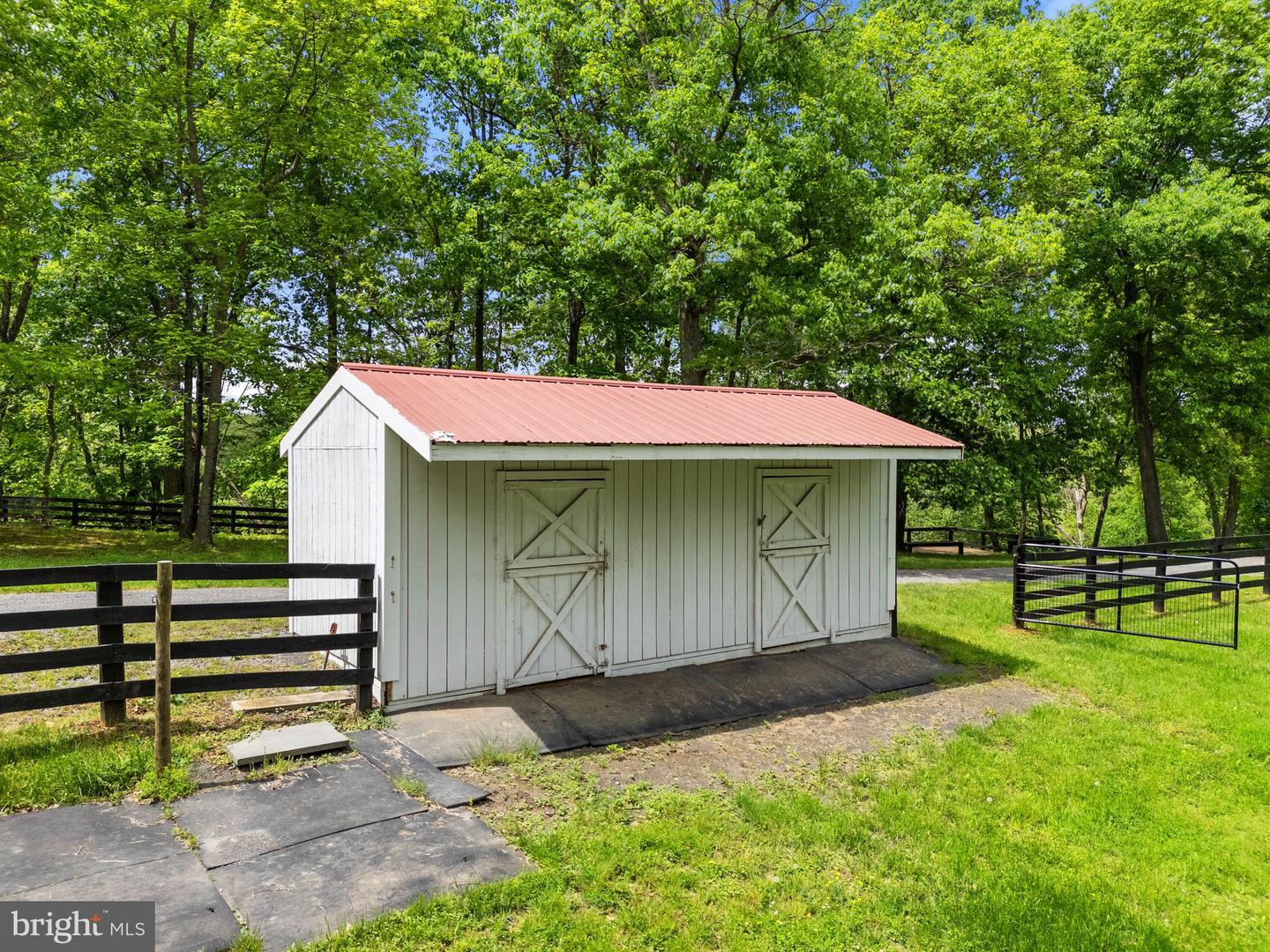 23103 KIRK BRANCH RD, MIDDLEBURG, Virginia 20117, 2 Bedrooms Bedrooms, ,2 BathroomsBathrooms,Residential,For sale,23103 KIRK BRANCH RD,VALO2096114 MLS # VALO2096114