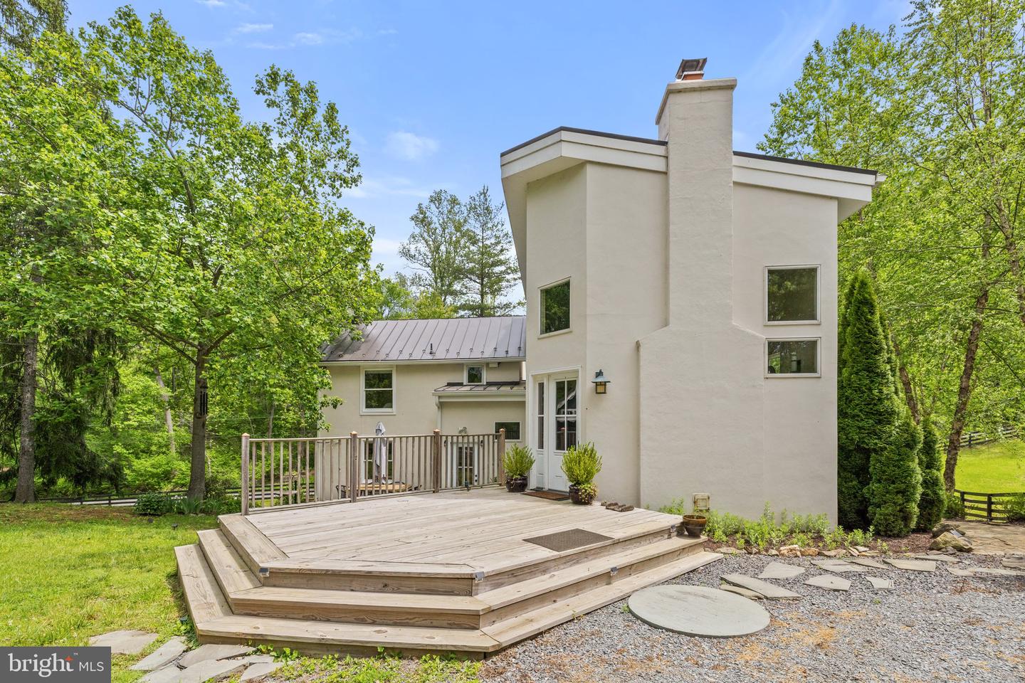 23103 KIRK BRANCH RD, MIDDLEBURG, Virginia 20117, 2 Bedrooms Bedrooms, ,2 BathroomsBathrooms,Residential,For sale,23103 KIRK BRANCH RD,VALO2096114 MLS # VALO2096114