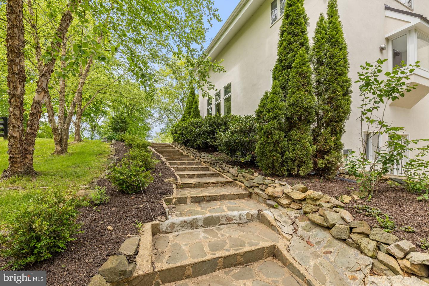 23103 KIRK BRANCH RD, MIDDLEBURG, Virginia 20117, 2 Bedrooms Bedrooms, ,2 BathroomsBathrooms,Residential,For sale,23103 KIRK BRANCH RD,VALO2096114 MLS # VALO2096114