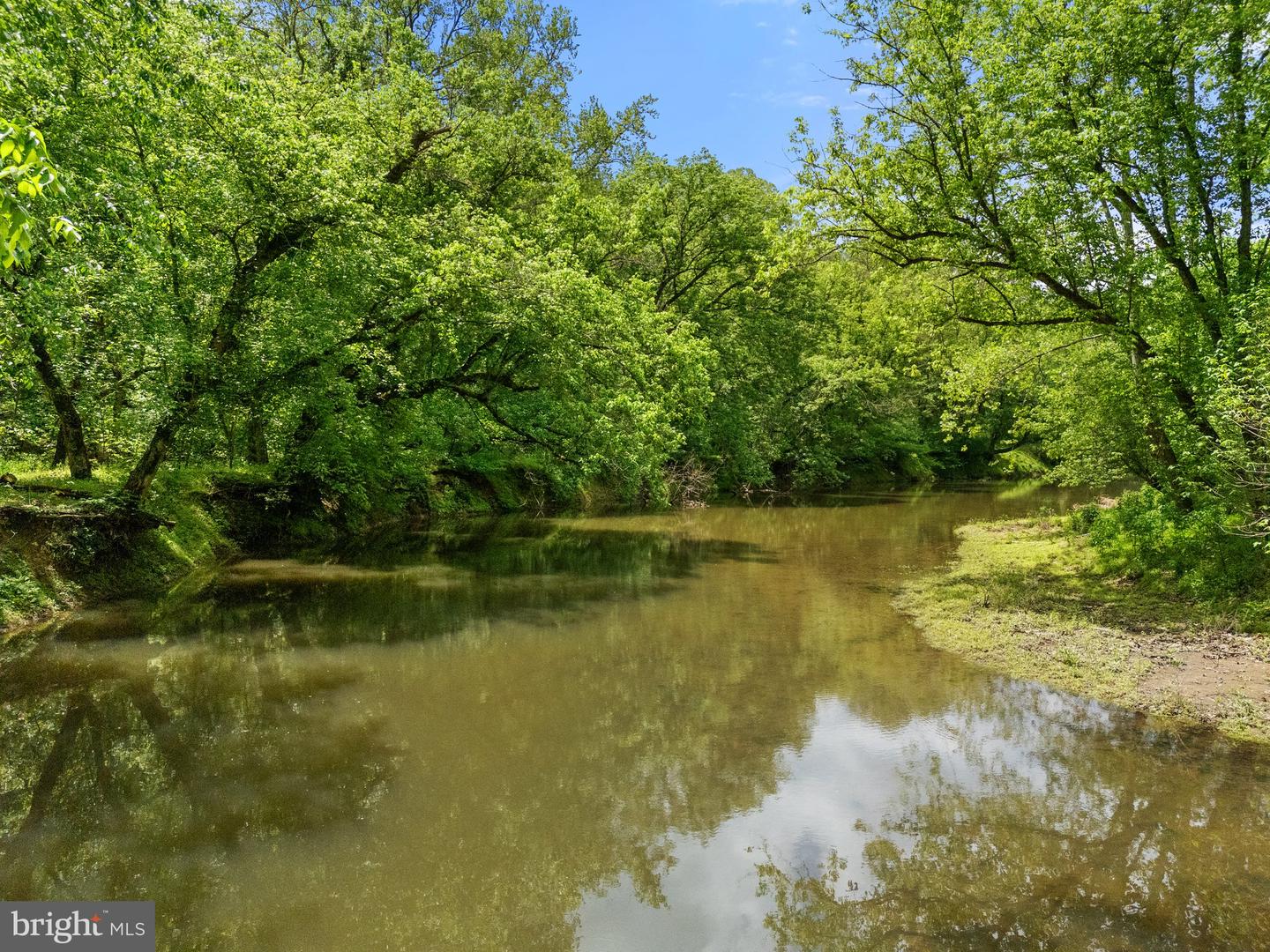 23103 KIRK BRANCH RD, MIDDLEBURG, Virginia 20117, 2 Bedrooms Bedrooms, ,2 BathroomsBathrooms,Residential,For sale,23103 KIRK BRANCH RD,VALO2096114 MLS # VALO2096114