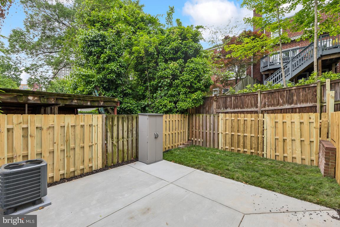 210 TENNESSEE AVE, ALEXANDRIA, Virginia 22305, 3 Bedrooms Bedrooms, ,2 BathroomsBathrooms,Residential,For sale,210 TENNESSEE AVE,VAAX2045256 MLS # VAAX2045256