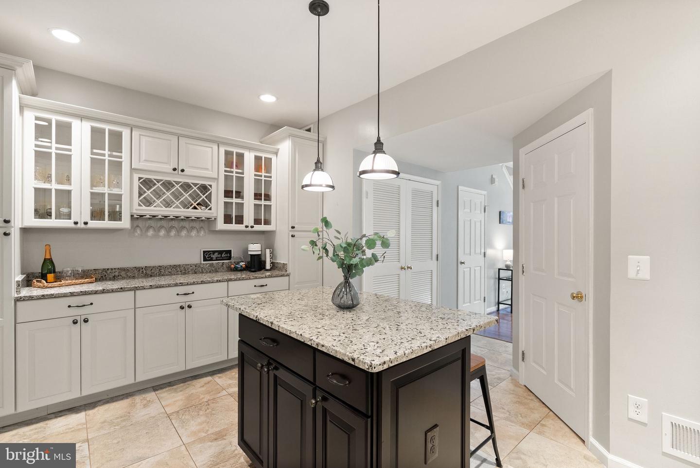 4270 WHEELED CAISSON SQ, FAIRFAX, Virginia 22033, 2 Bedrooms Bedrooms, ,2 BathroomsBathrooms,Residential,For sale,4270 WHEELED CAISSON SQ,VAFX2240546 MLS # VAFX2240546