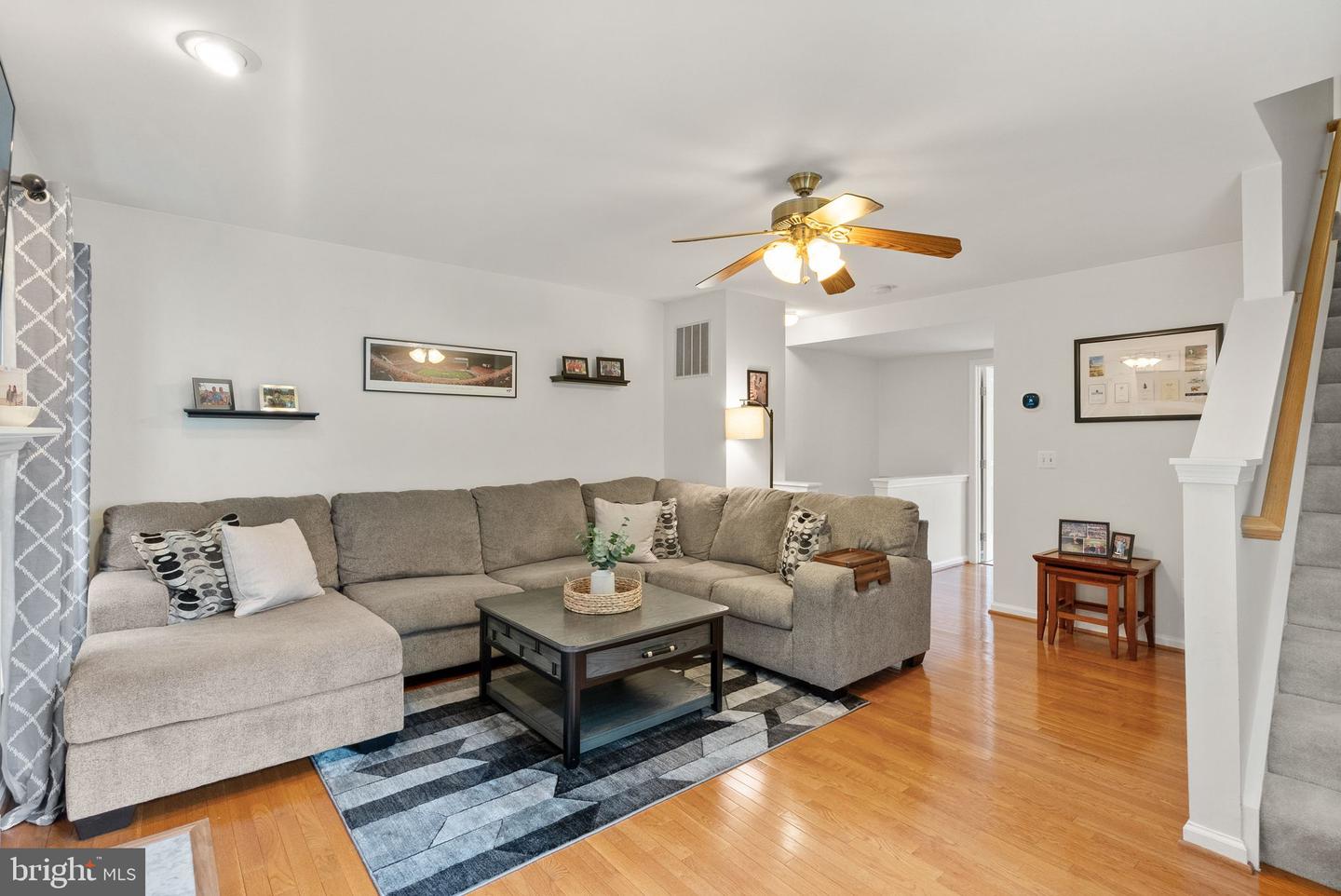 4270 WHEELED CAISSON SQ, FAIRFAX, Virginia 22033, 2 Bedrooms Bedrooms, ,2 BathroomsBathrooms,Residential,For sale,4270 WHEELED CAISSON SQ,VAFX2240546 MLS # VAFX2240546