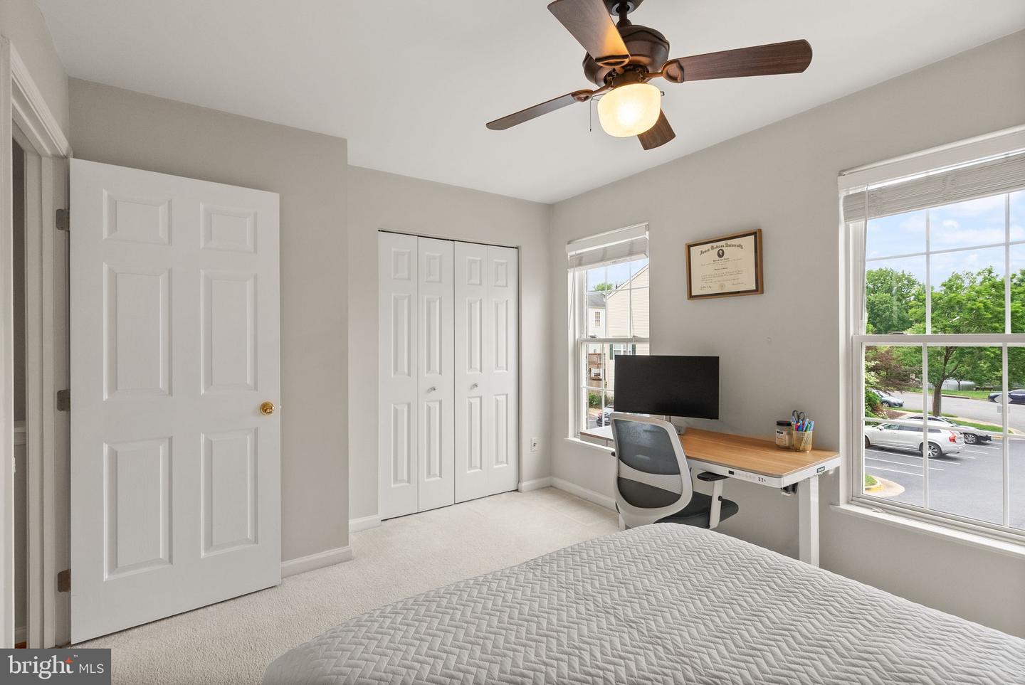 4270 WHEELED CAISSON SQ, FAIRFAX, Virginia 22033, 2 Bedrooms Bedrooms, ,2 BathroomsBathrooms,Residential,For sale,4270 WHEELED CAISSON SQ,VAFX2240546 MLS # VAFX2240546