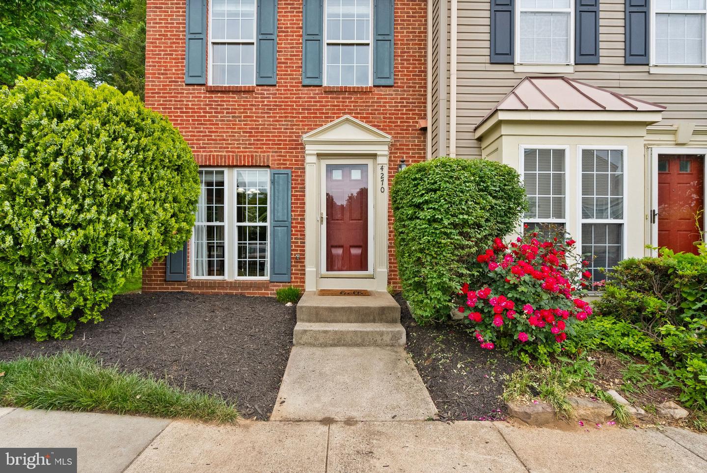 4270 WHEELED CAISSON SQ, FAIRFAX, Virginia 22033, 2 Bedrooms Bedrooms, ,2 BathroomsBathrooms,Residential,For sale,4270 WHEELED CAISSON SQ,VAFX2240546 MLS # VAFX2240546