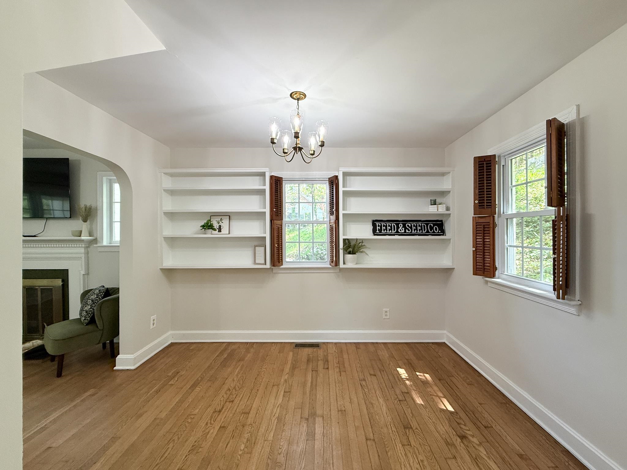 490 MOUNTAIN VIEW DR, STAUNTON, Virginia 24401, 3 Bedrooms Bedrooms, ,2 BathroomsBathrooms,Residential,490 MOUNTAIN VIEW DR,663698 MLS # 663698